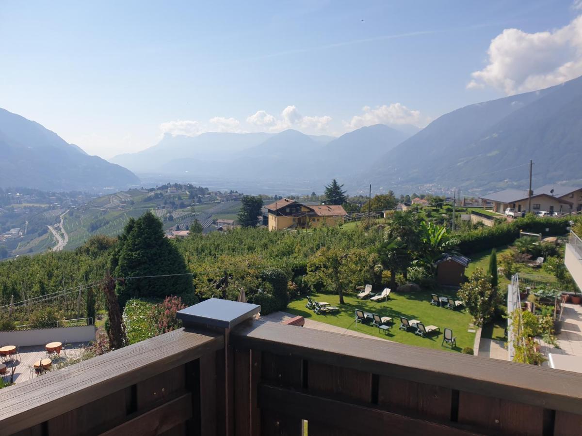 Hotel Garni Herz Tirolo Exteriör bild